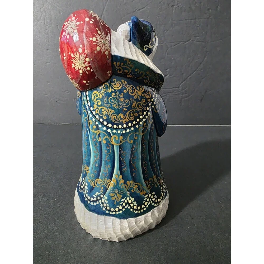 Vintage Hand Carved & Painted Russian Ded Moroz (Santa) Folk Art